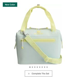 Stanley Pastel Blue and Lemon insullated lunch Bag